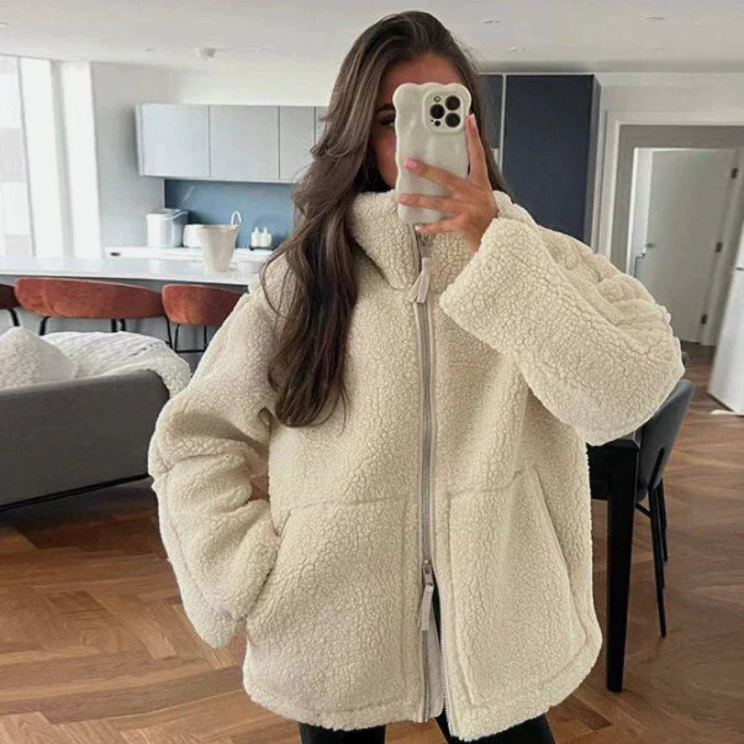 Amara™ | Abrigo Teddy